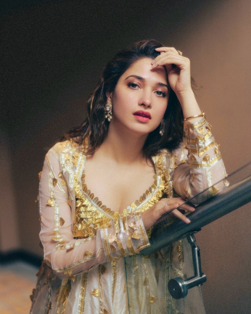 Tamannaah Bhatia Looks Stuns  in Her Latest Photoshoot
